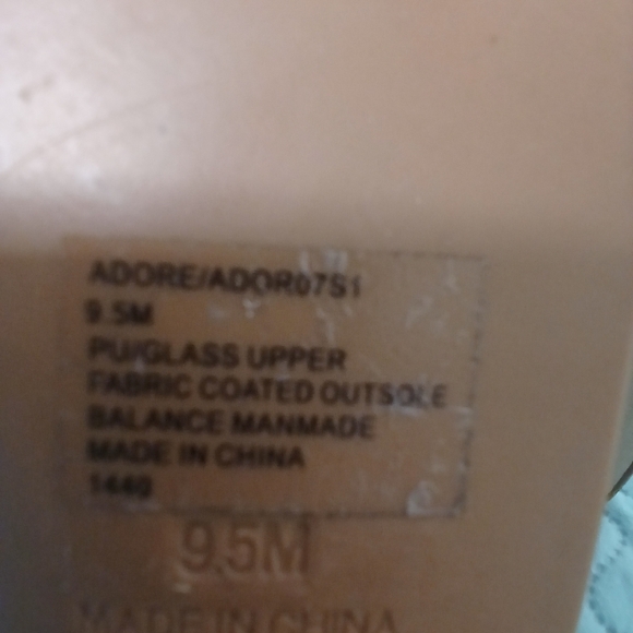 Steve Madden Silver Sandals Elegant Summer Style - Picture 7 of 8